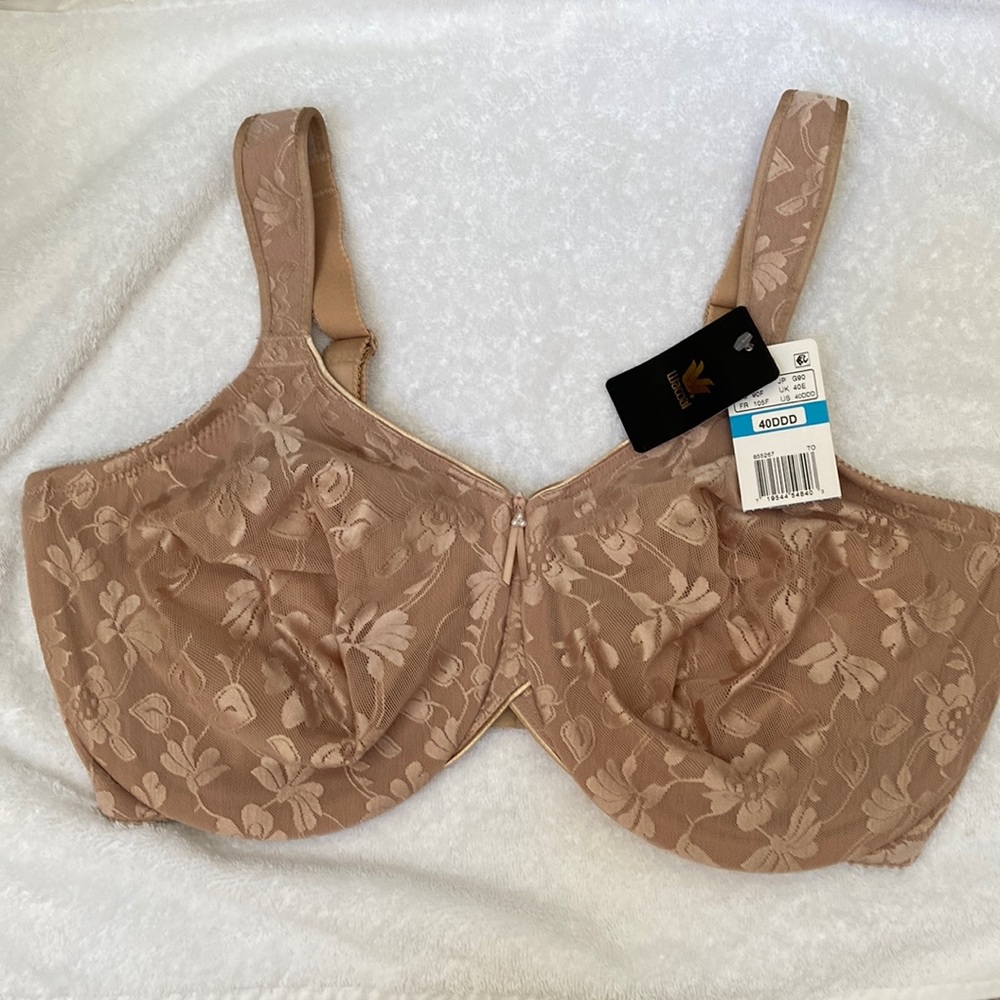 Wacoal Awareness bra NEW